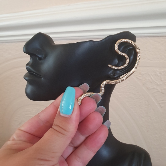 Women earrings - Picture 2 of 3